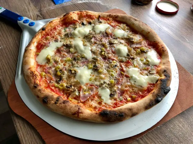 Przepis na ciasto na pizzę z 1 kg mąki sukces gwarantowany!